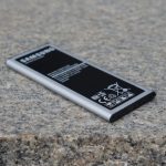 Samsung-Galaxy-A01-con-bateria-extraible